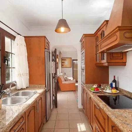 Elly Playa Blanca (Lanzarote)